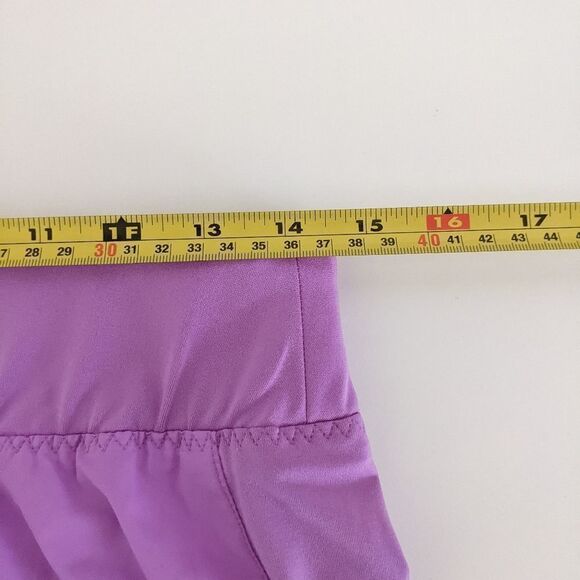 Athleta Go The Distance Thistle Purple Shorts Women's Small - Picture 10 of 12
